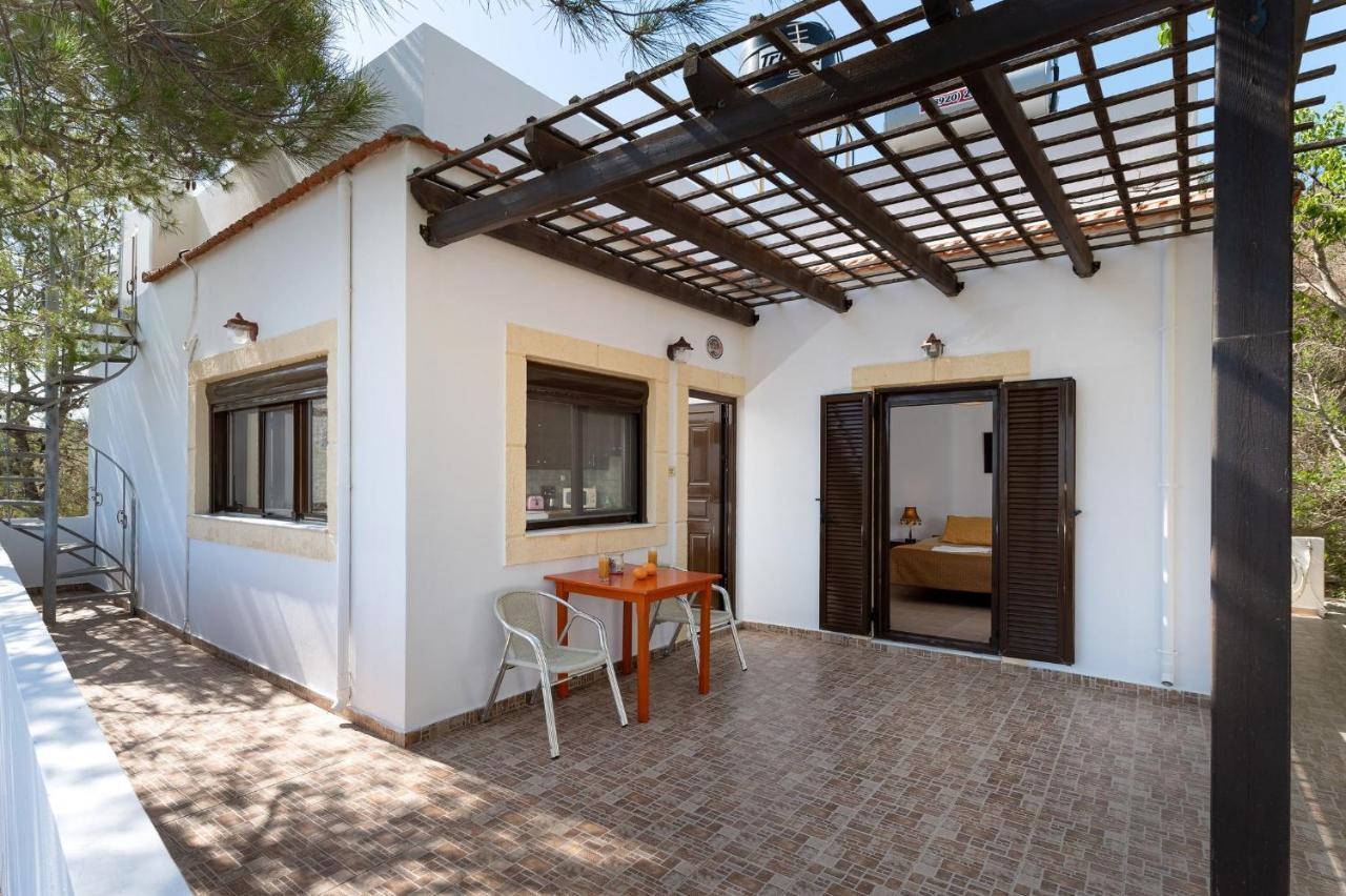 Villas Alexandros カラマキ エクステリア 写真