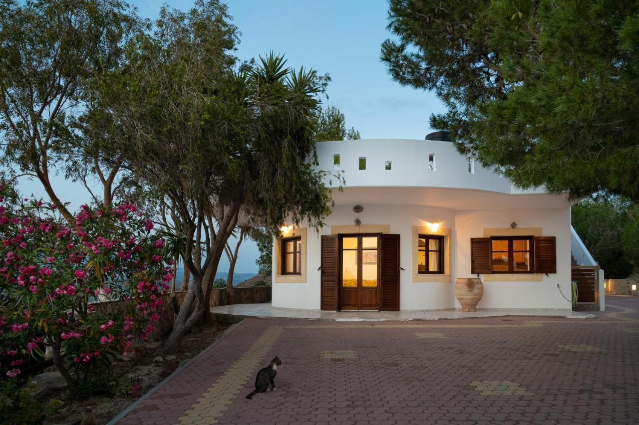 Villas Alexandros カラマキ エクステリア 写真