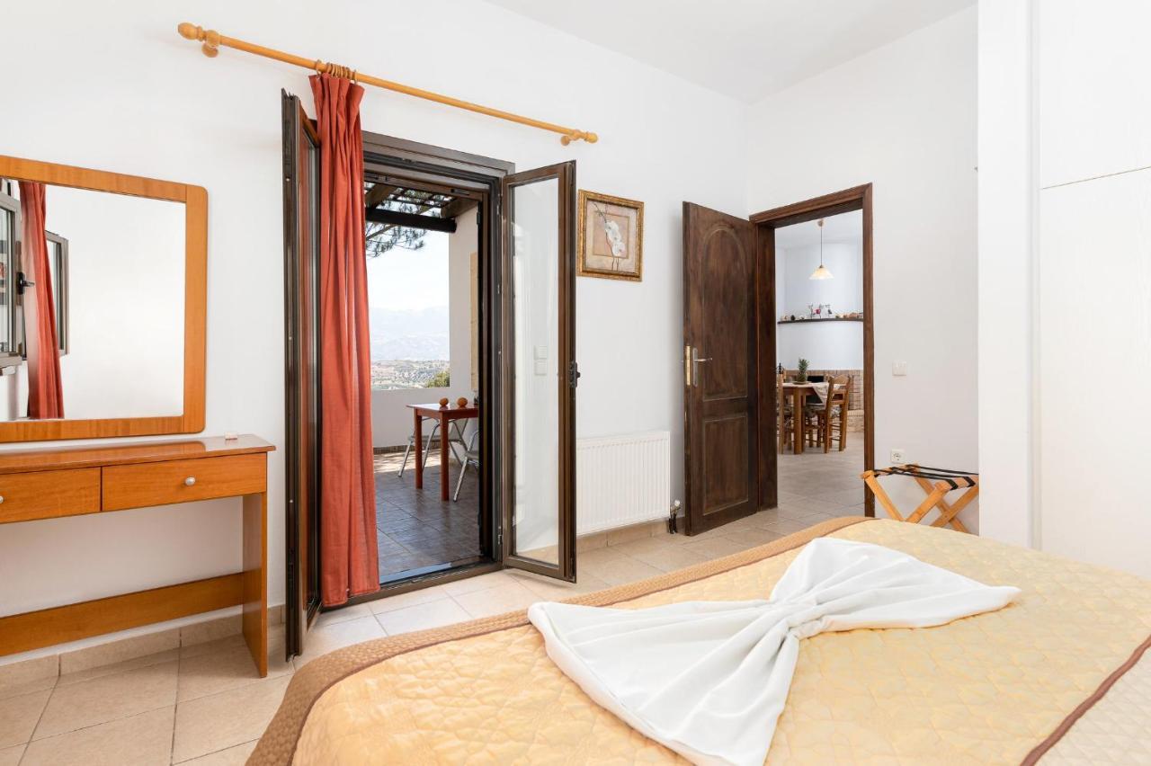 Villas Alexandros カラマキ エクステリア 写真